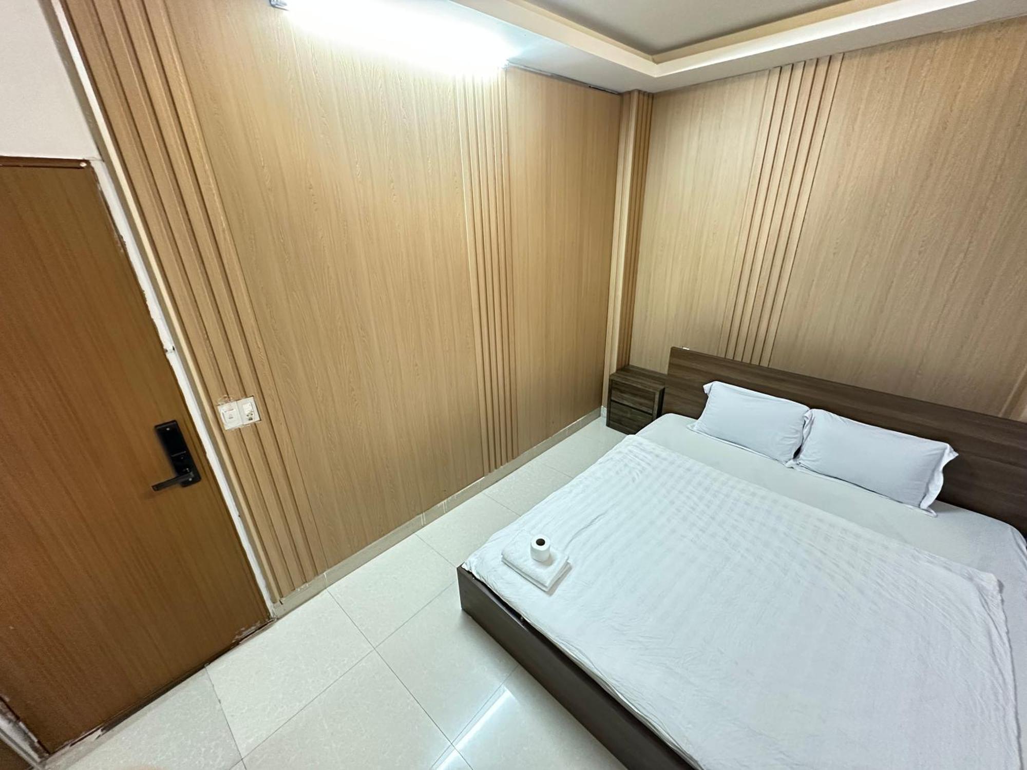 Thanh Thanh 5 Dalat Hotel - Ks Gan Cho Dem Gia Re Экстерьер фото